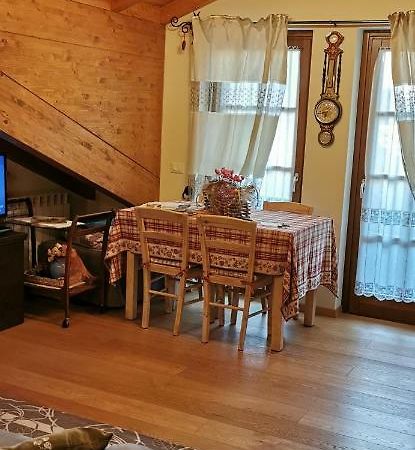 Borgo Alpino Chalet 4 Aprica Bagian luar foto
