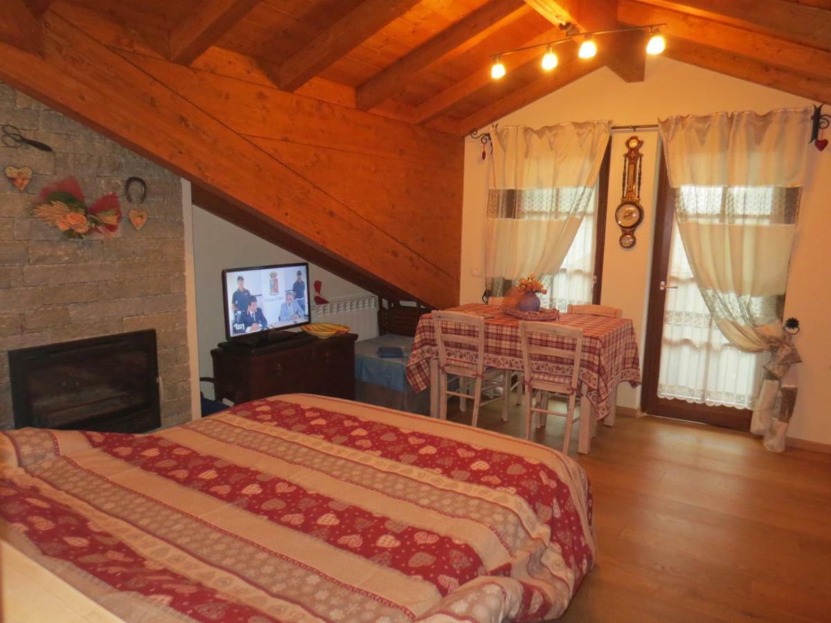 Borgo Alpino Chalet 4 Aprica Bagian luar foto